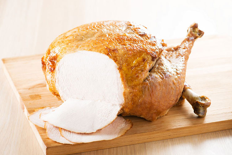 Sliced poultry roast meat